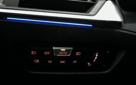 BMW 3 серия, 2019 год, 4 200 000 рублей, 33 фотография