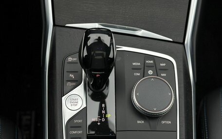 BMW 3 серия, 2019 год, 4 200 000 рублей, 32 фотография