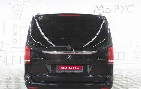 Mercedes-Benz V-Класс, 2020 год, 5 520 000 рублей, 6 фотография