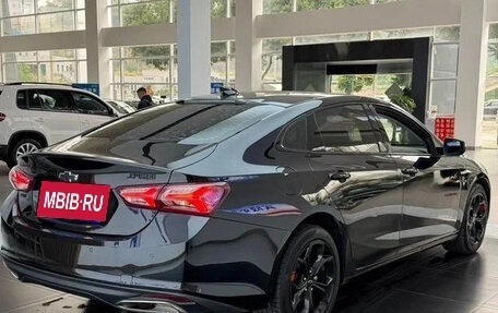 Chevrolet Malibu IX, 2022 год, 1 170 000 рублей, 5 фотография