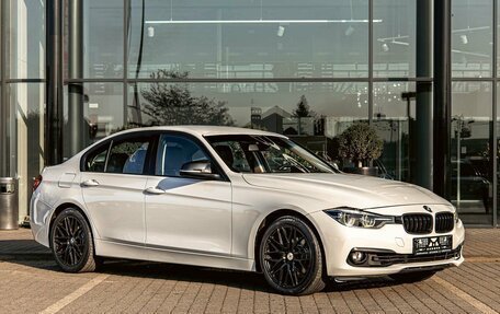 BMW 3 серия, 2017 год, 1 895 000 рублей, 3 фотография