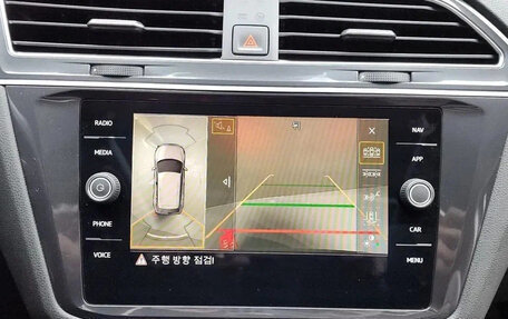 Volkswagen Tiguan II, 2021 год, 2 470 500 рублей, 6 фотография