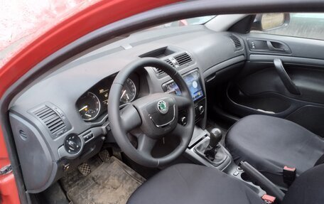 Skoda Octavia, 2010 год, 450 000 рублей, 9 фотография