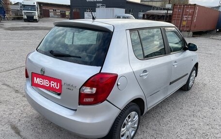 Skoda Fabia II, 2011 год, 390 000 рублей, 7 фотография