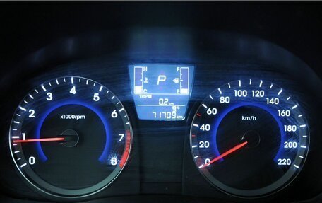 Hyundai Solaris II рестайлинг, 2014 год, 1 175 000 рублей, 15 фотография