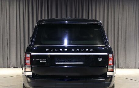 Land Rover Range Rover IV рестайлинг, 2014 год, 3 499 000 рублей, 19 фотография