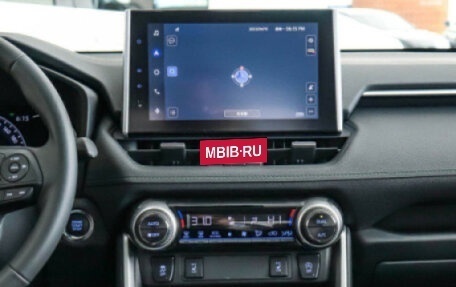 Toyota RAV4, 2025 год, 4 690 000 рублей, 20 фотография