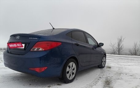 Hyundai Solaris II рестайлинг, 2015 год, 920 000 рублей, 3 фотография