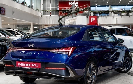 Hyundai Elantra, 2025 год, 2 950 000 рублей, 6 фотография