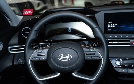 Hyundai Elantra, 2025 год, 2 950 000 рублей, 11 фотография