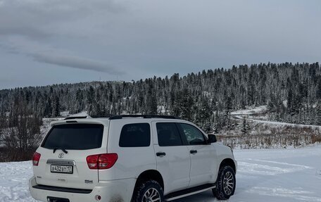 Toyota Sequoia II рестайлинг, 2009 год, 3 900 000 рублей, 3 фотография