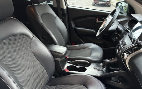 Hyundai ix35 I рестайлинг, 2010 год, 1 350 000 рублей, 6 фотография