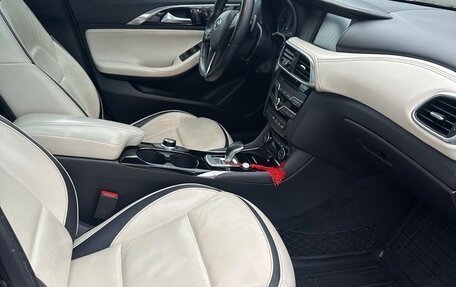 Infiniti Q30, 2017 год, 2 490 000 рублей, 4 фотография