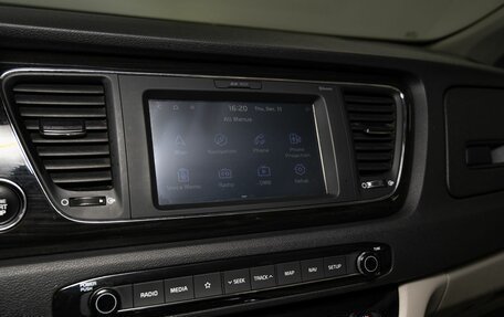 KIA Carnival III, 2019 год, 2 800 000 рублей, 14 фотография