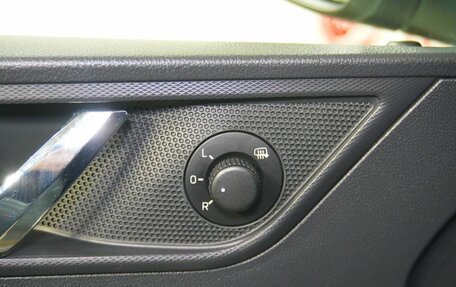 Skoda Rapid I, 2016 год, 995 000 рублей, 15 фотография