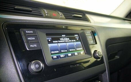 Skoda Rapid I, 2016 год, 995 000 рублей, 13 фотография