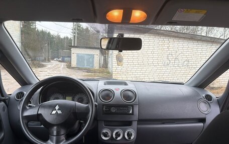 Mitsubishi Colt VI рестайлинг, 2009 год, 290 000 рублей, 17 фотография