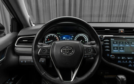 Toyota Camry, 2018 год, 2 780 000 рублей, 12 фотография