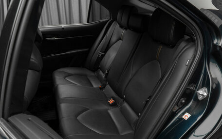 Toyota Camry, 2018 год, 2 780 000 рублей, 14 фотография