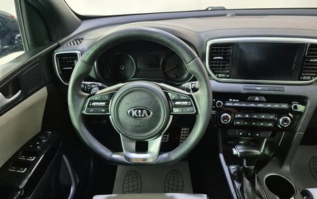 KIA Sportage IV рестайлинг, 2019 год, 2 600 000 рублей, 10 фотография