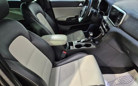 KIA Sportage IV рестайлинг, 2019 год, 2 600 000 рублей, 13 фотография