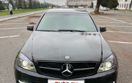 Mercedes-Benz C-Класс, 2010 год, 1 230 000 рублей, 1 фотография