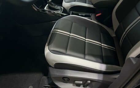 Volkswagen T-Roc I, 2025 год, 3 695 000 рублей, 7 фотография