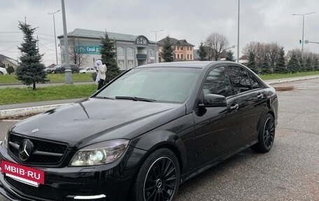 Mercedes-Benz C-Класс, 2010 год, 1 230 000 рублей, 2 фотография