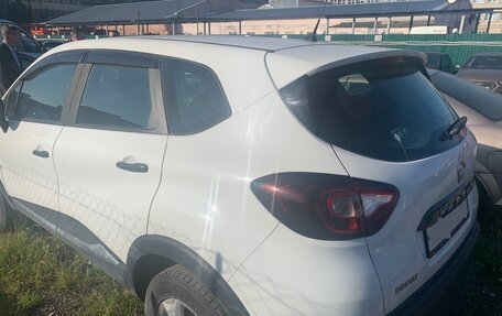 Renault Kaptur I рестайлинг, 2019 год, 995 000 рублей, 9 фотография
