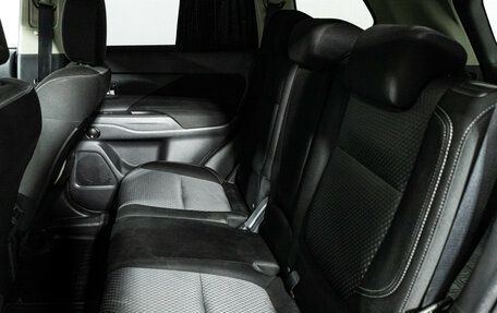 Mitsubishi Outlander III рестайлинг 3, 2018 год, 1 849 777 рублей, 10 фотография