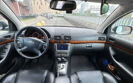 Toyota Avensis III рестайлинг, 2006 год, 710 000 рублей, 7 фотография