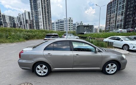 Toyota Avensis III рестайлинг, 2006 год, 710 000 рублей, 4 фотография