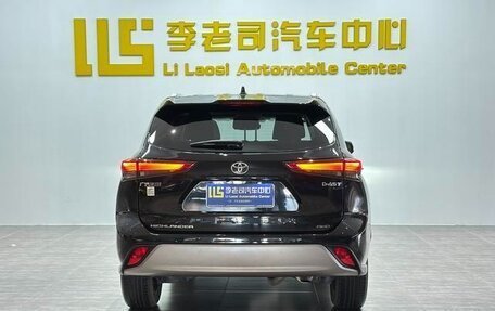 Toyota Highlander, 2024 год, 5 040 000 рублей, 5 фотография