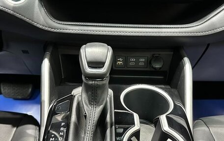 Toyota Highlander, 2024 год, 5 040 000 рублей, 13 фотография