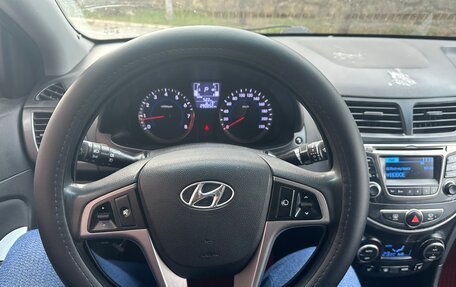 Hyundai Solaris II рестайлинг, 2015 год, 540 000 рублей, 7 фотография