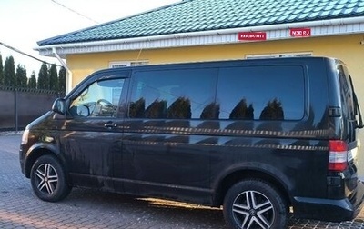 Volkswagen Caravelle T5, 2013 год, 1 800 000 рублей, 1 фотография