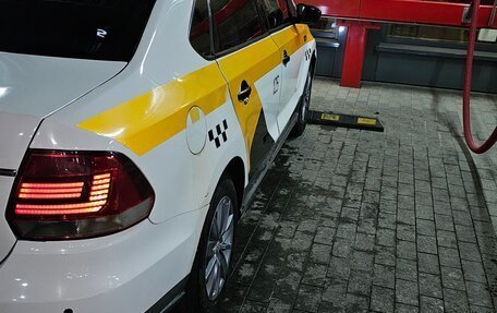 Volkswagen Polo VI (EU Market), 2018 год, 650 000 рублей, 5 фотография