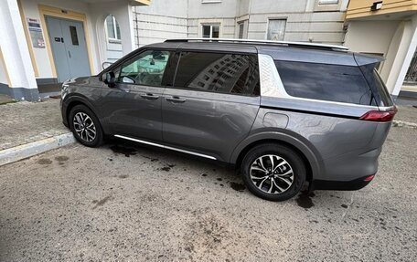 KIA Carnival, 2023 год, 4 100 000 рублей, 5 фотография