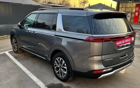 KIA Carnival, 2023 год, 4 100 000 рублей, 8 фотография