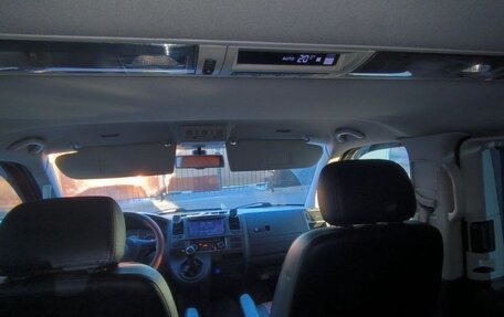 Volkswagen Caravelle T5, 2013 год, 1 800 000 рублей, 4 фотография