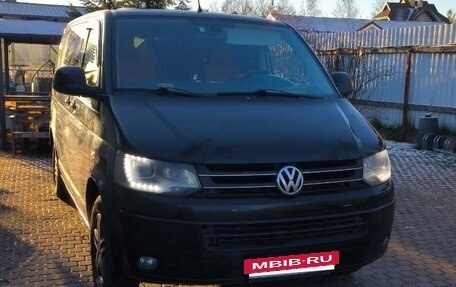 Volkswagen Caravelle T5, 2013 год, 1 800 000 рублей, 2 фотография