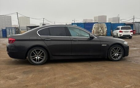 BMW 5 серия, 2014 год, 1 900 000 рублей, 4 фотография
