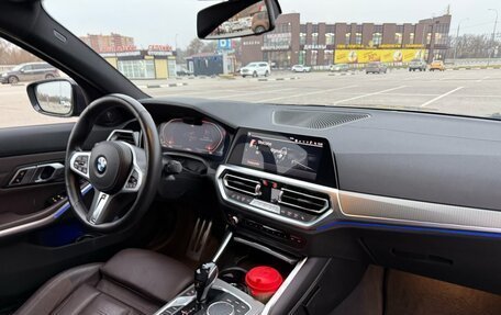 BMW 3 серия, 2020 год, 3 900 000 рублей, 12 фотография