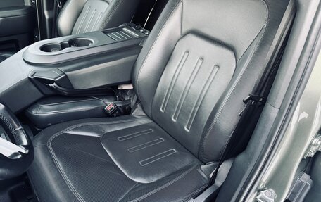 Land Rover Defender II, 2020 год, 5 500 000 рублей, 19 фотография