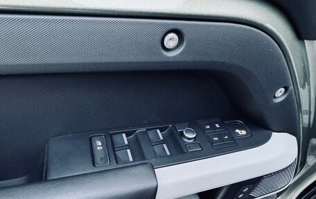 Land Rover Defender II, 2020 год, 5 500 000 рублей, 21 фотография