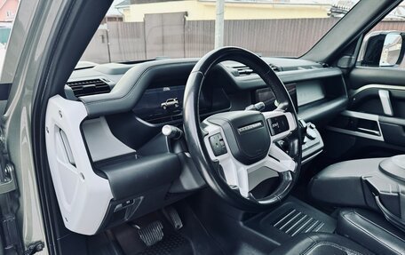 Land Rover Defender II, 2020 год, 5 500 000 рублей, 22 фотография