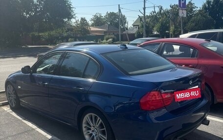 BMW 3 серия, 2008 год, 800 000 рублей, 3 фотография