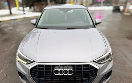 Audi Q3, 2019 год, 2 500 000 рублей, 3 фотография