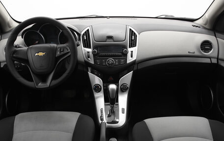 Chevrolet Cruze II, 2014 год, 810 000 рублей, 5 фотография