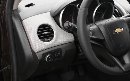 Chevrolet Cruze II, 2014 год, 810 000 рублей, 8 фотография